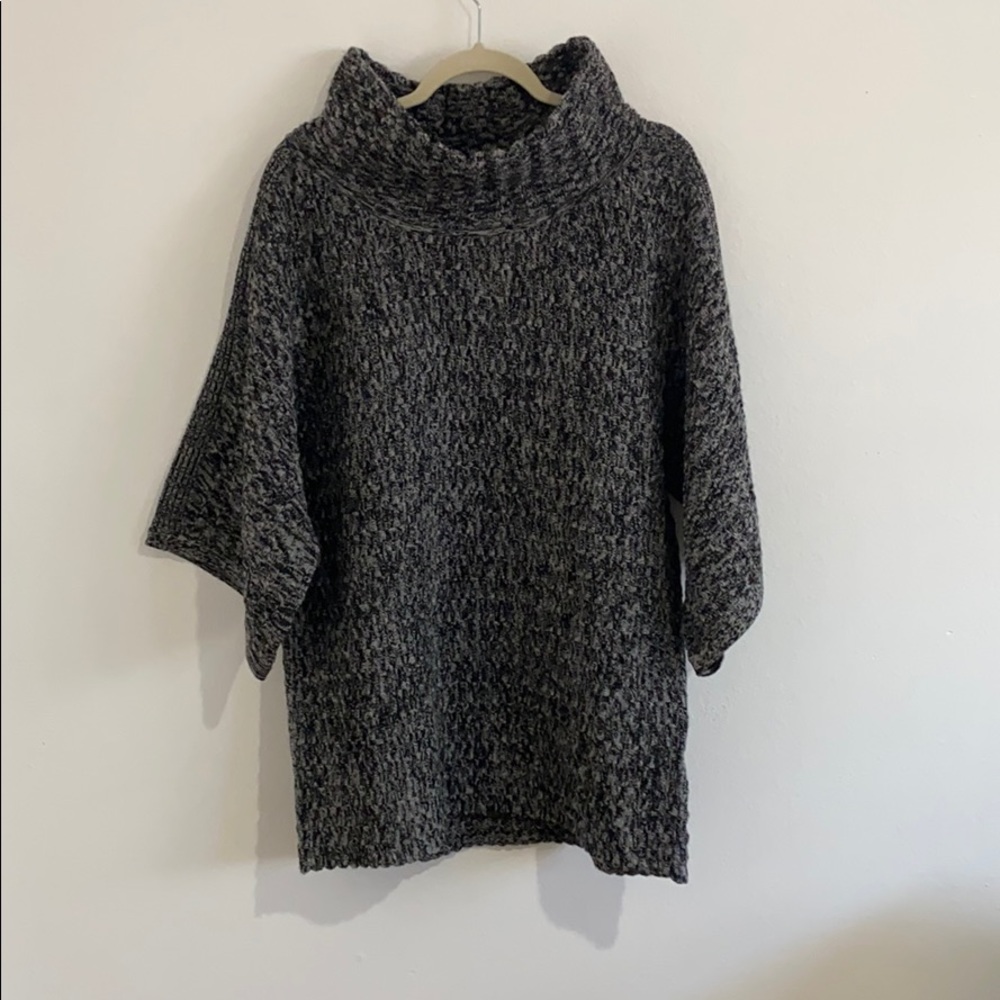 Dana Buchman Mid Sleeve Sweater Gray/ Black Large
